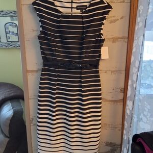 NWT Connected Apparel Black and White Striped Midi Dress Sz 6